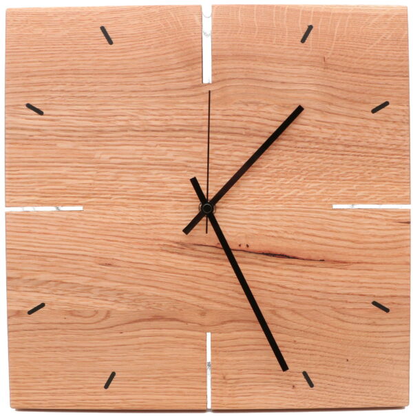 Wanduhr (Eiche) b.